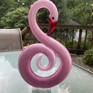 SOLD! - Pink glass swan figurine